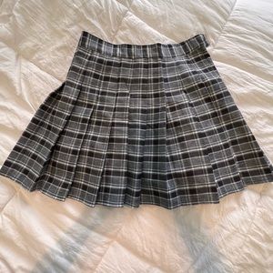 NWOT Grey Pleated Plaid Tennis Skirt